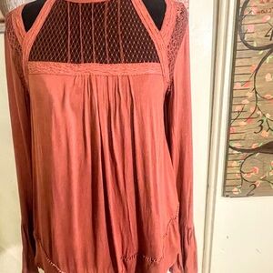 Coco + Jaimeson Lace & Mesh Boho Blouse – L